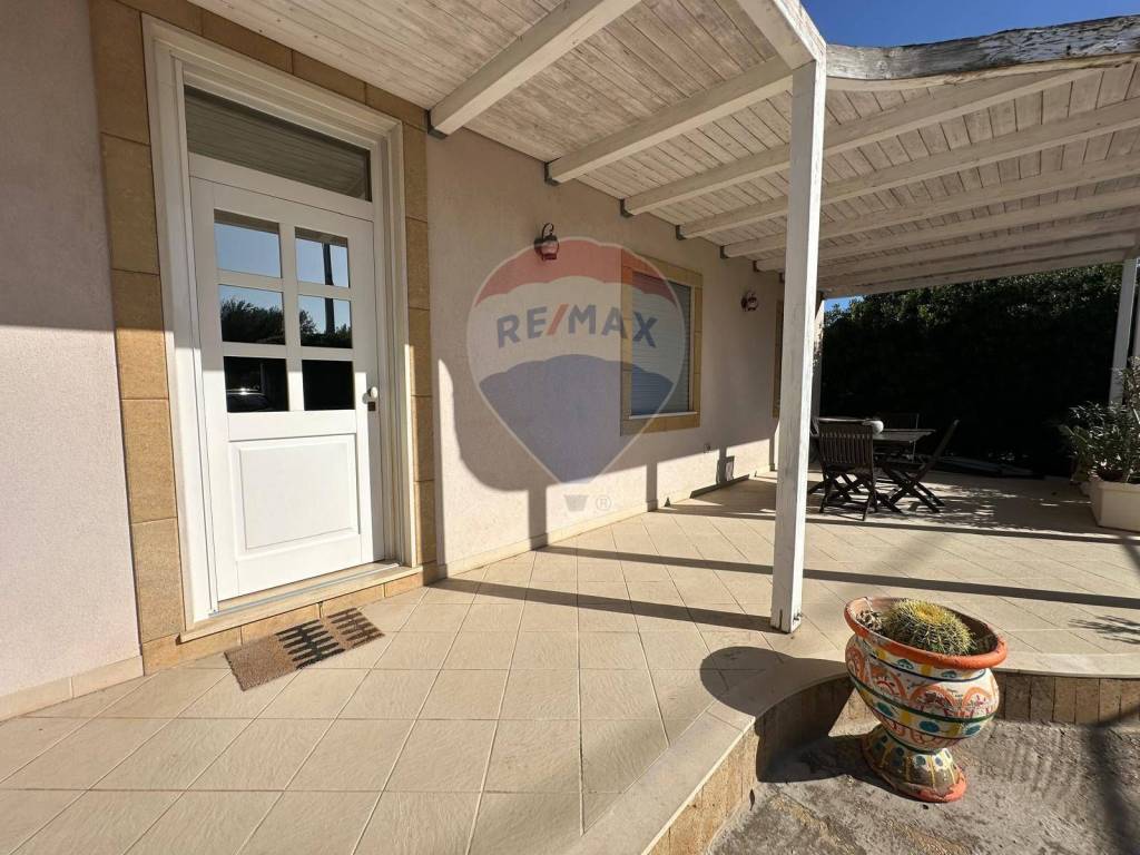 Villa a Pachino in VIALE DEI PINI - Foto 3