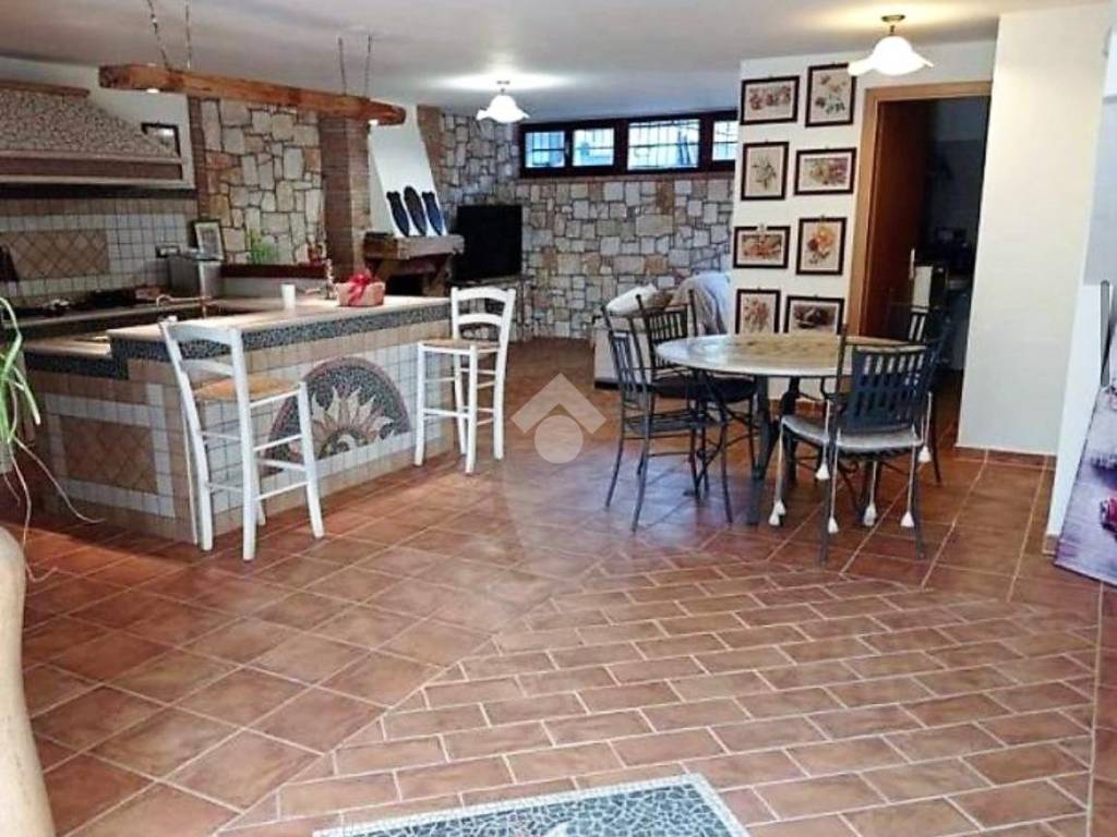 Villa a Castrolibero in Viale della Resistenza, 120 - Foto 4
