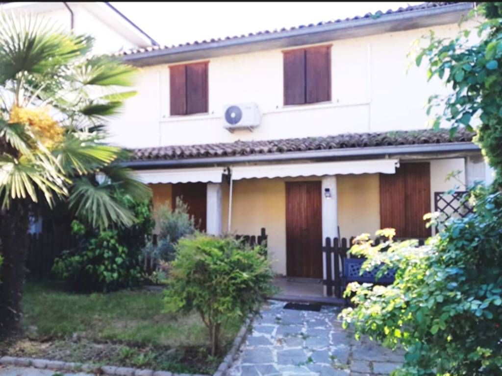 Casa indipendente a Mortara in Via 20 Settembre - Foto 2