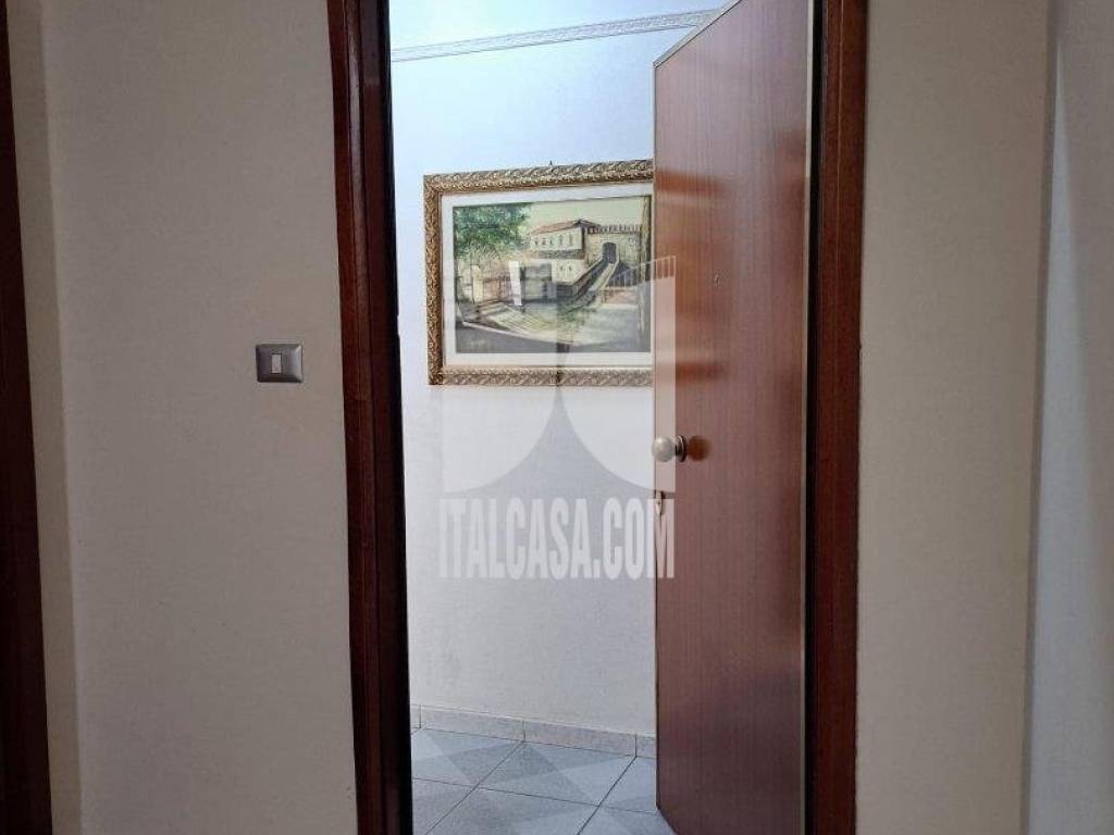 Appartamento a Crotone in Via Panella - Foto 4