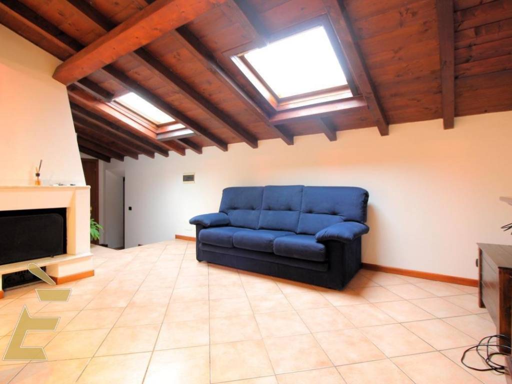 Appartamento a Cava manara in Via Fermi, 59 - Foto 5