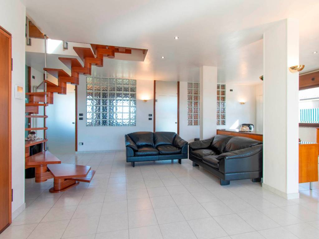 Appartamento a Collegno in Via della Croce, 6 - Foto 5