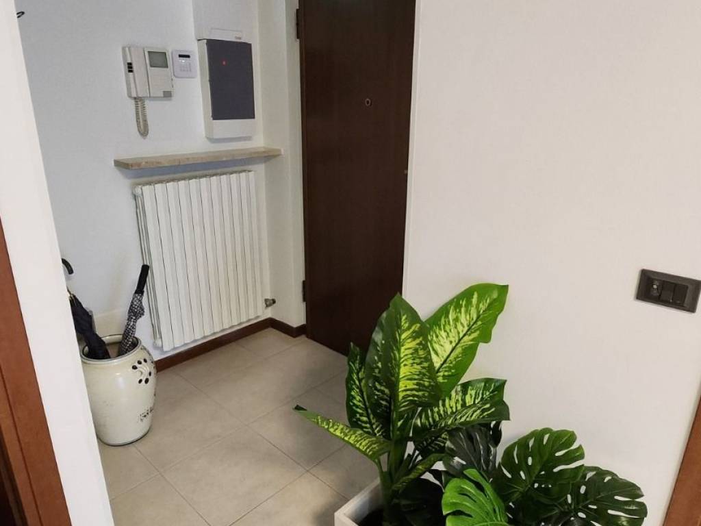 Appartamento a Verona in Via Valeggio, 33 - Foto 2