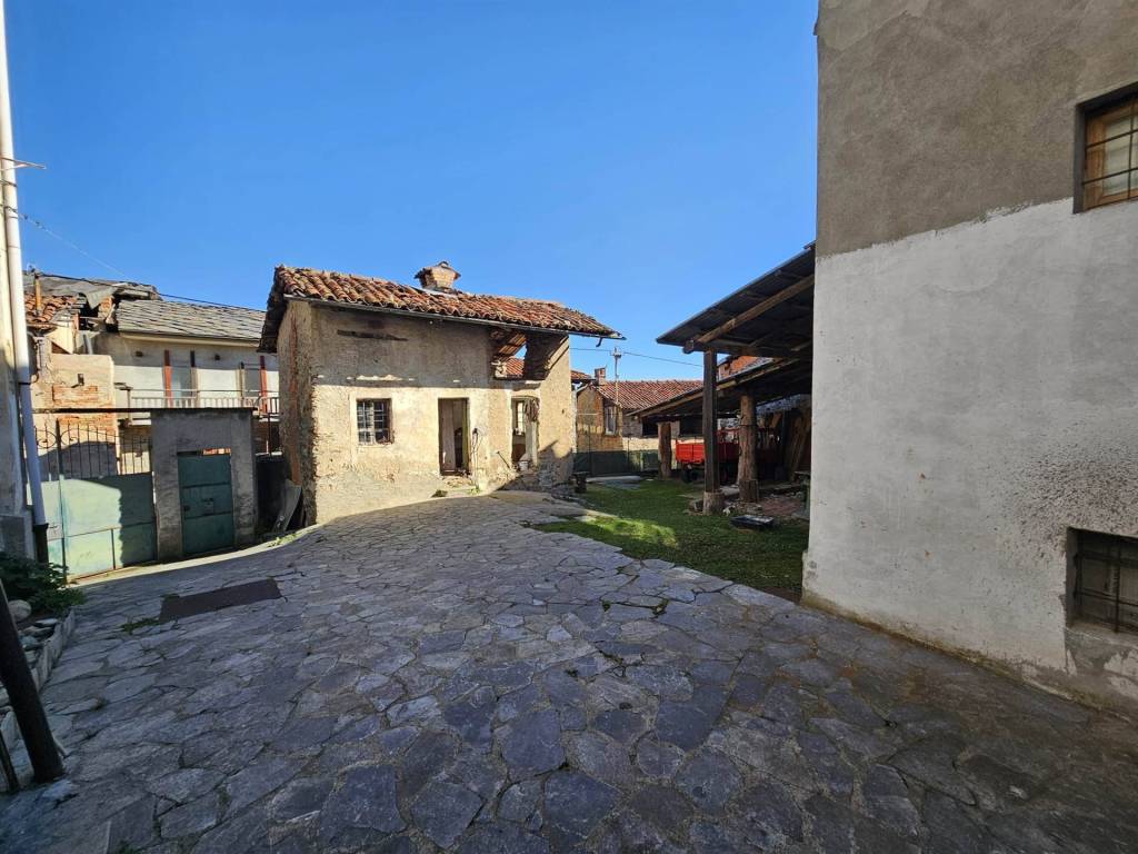 Casa indipendente a Netro in via donato, 16 - Foto 3