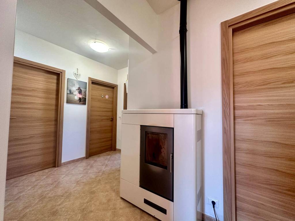 Villa a Corno di rosazzo in Via Judrio - Foto 4