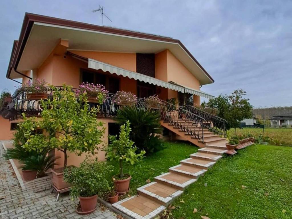 Villa a Cordovado - Foto 2
