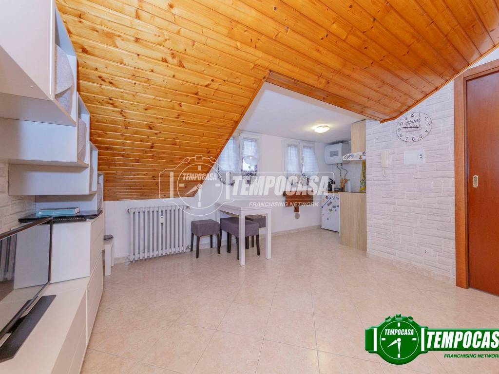 Appartamento a Pero in Via Giosue Carducci - Foto 2