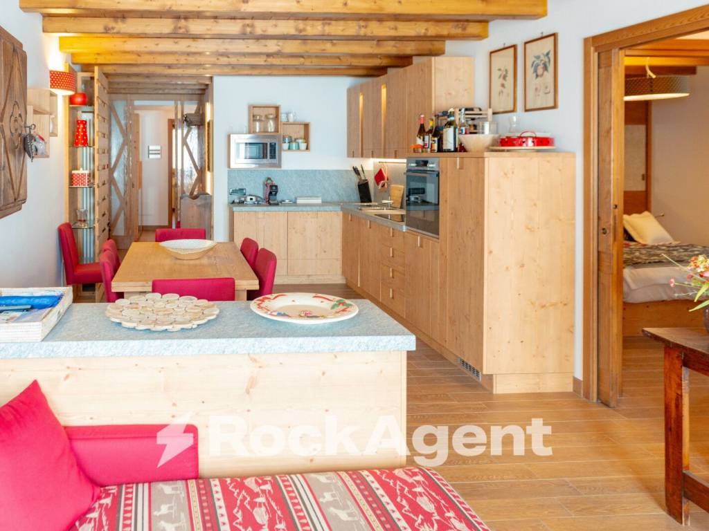 Appartamento a Bardonecchia in Via G. F. Medail, 6 - Foto 5