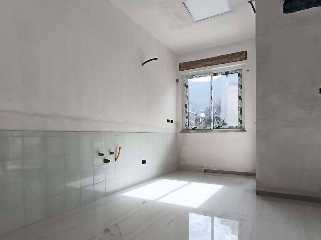 Villetta a schiera a Nocera inferiore in via Isaia Gabola - Foto 3