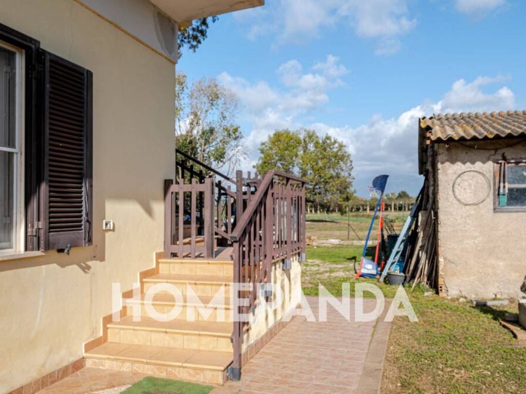 Casa indipendente a Cisterna di latina in Via Fiorello La Guardia - Foto 4
