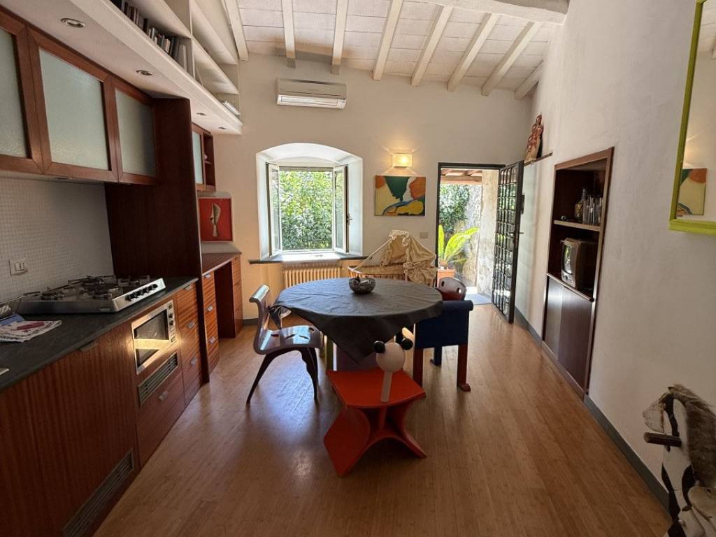 Appartamento a Capalbio in Via Curtatone - Foto 3