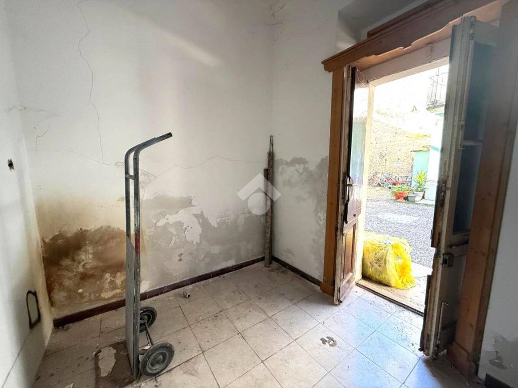 Appartamento a Trecate in Via XX Settembre, 22 - Foto 5