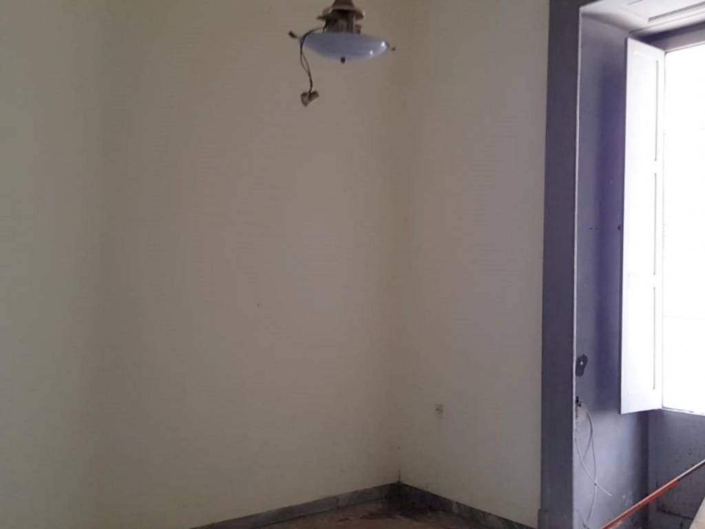 Appartamento a Maddaloni in Via Nino Bixio - Foto 5