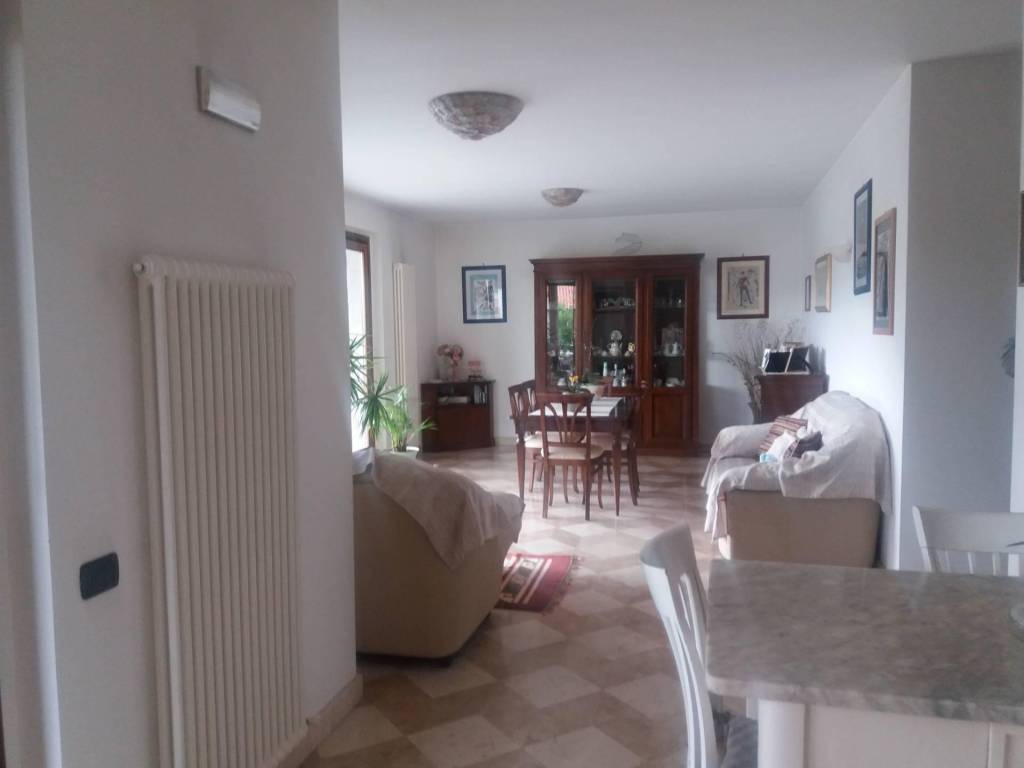 Villa a Ascoli piceno in Via delle Begonie - Foto 4