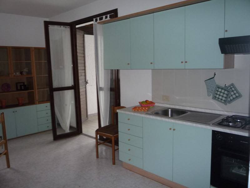 Appartamento a Comacchio in Viale G. Puccini, 9 - Foto 4