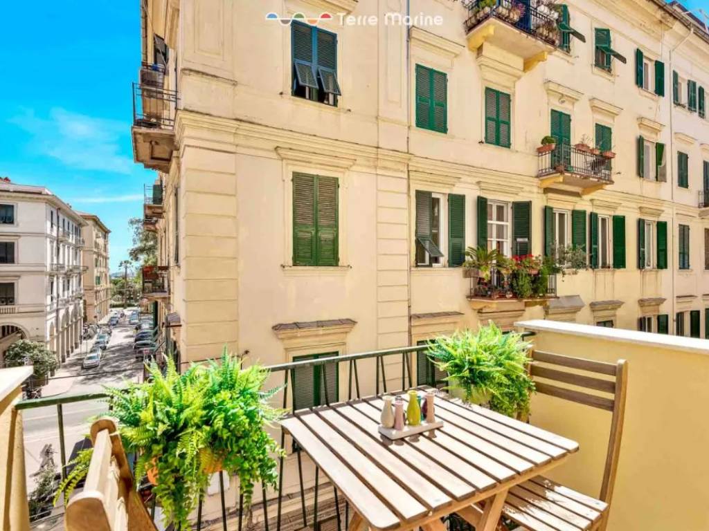 Appartamento a La spezia in Via Bartolomeo Fazio, 99 - Foto 2