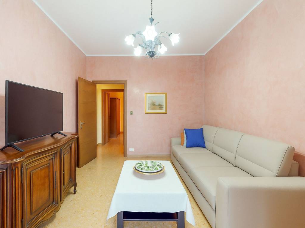 Appartamento a Torino in Via Tripoli, 130 - Foto 4