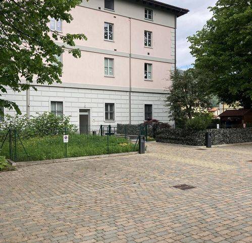 Appartamento a Bisuschio in Via Della Repubblica 18 - Foto 3