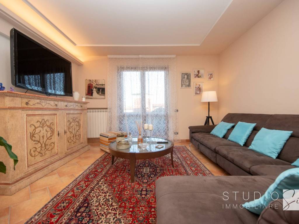 Villa a Quarrata in Via Piave - Foto 2