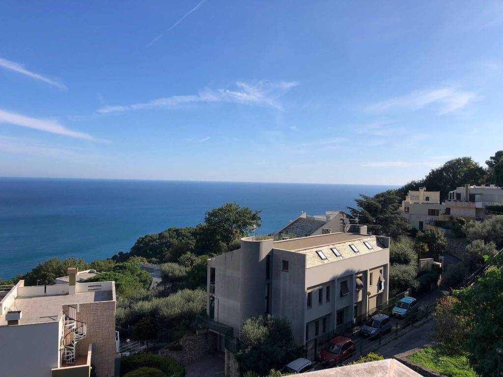 Appartamento a Bergeggi in Via Pian dei Rossi - Foto 2