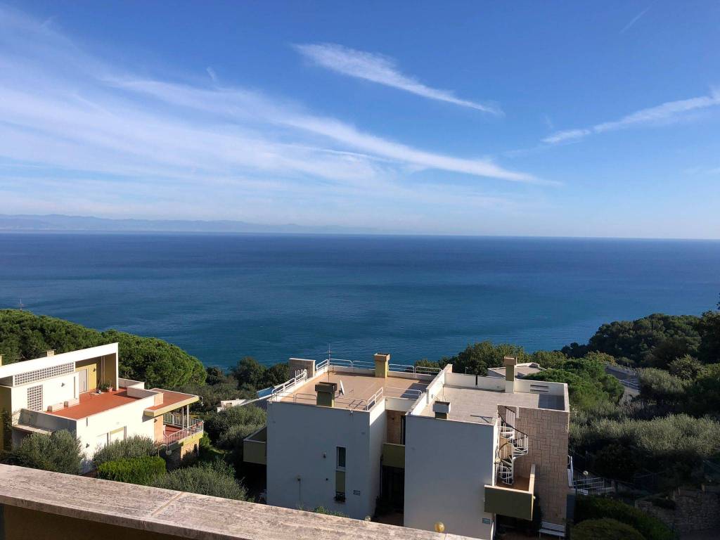 Appartamento a Bergeggi in Via Pian dei Rossi - Foto 3