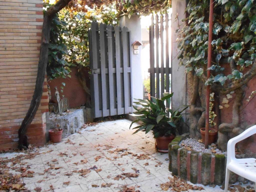 Casa indipendente a Monte compatri in Vicolo Chiarelli, 17 - Foto 2