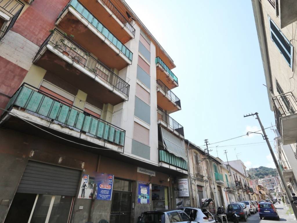 Appartamento a Messina in Via del Santo, 51 - Foto 2