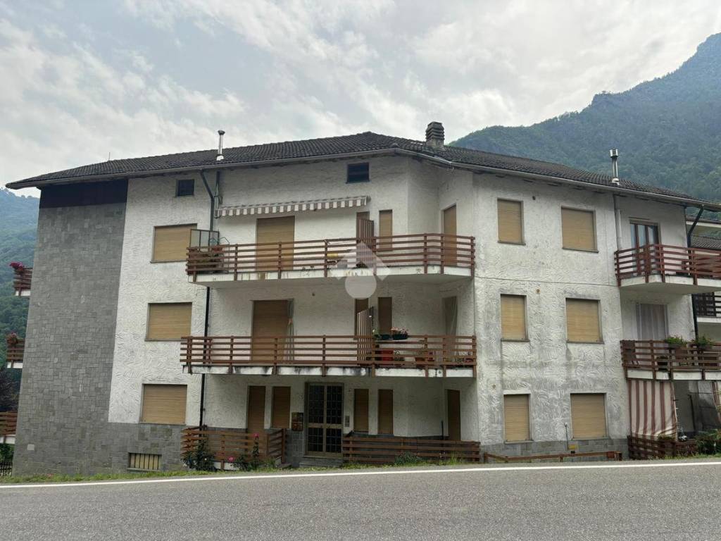 Appartamento a Cantoira in via roma, 189 - Foto 2