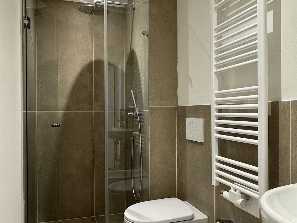 Appartamento a Bolzano in Via Palermo, 43, 39100 Bolzano BZ, Italia - Foto 2