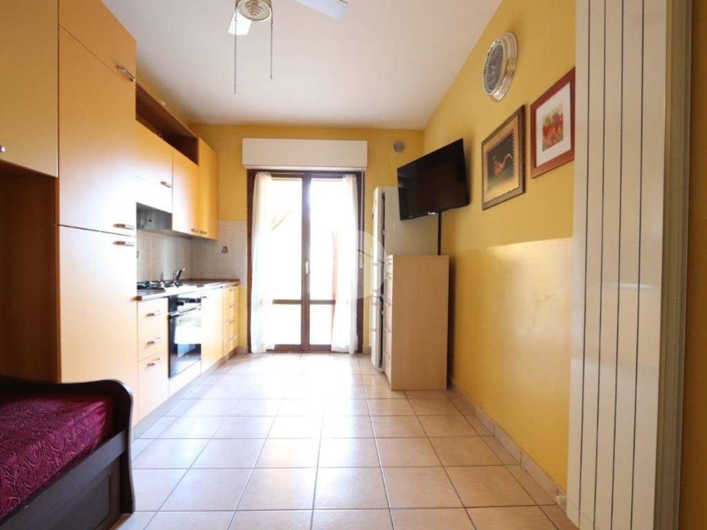 Appartamento a Alba adriatica in Via Verona - Foto 3