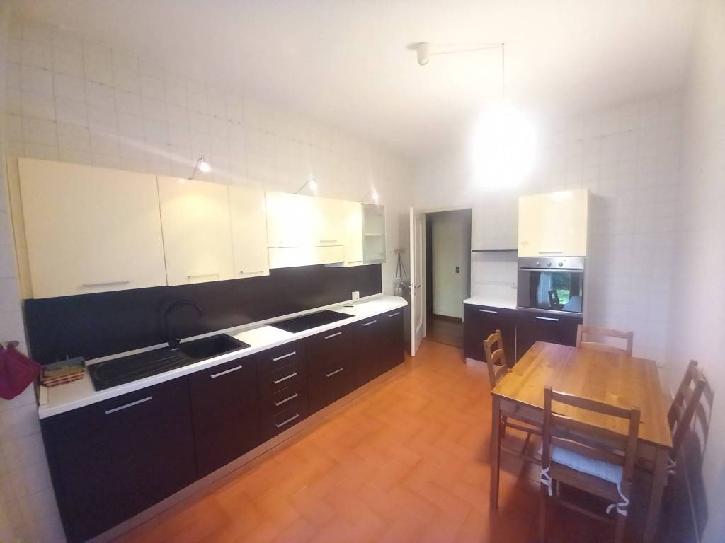 Appartamento a Merate in Viale Carlo Cornaggia, 15 - Foto 3