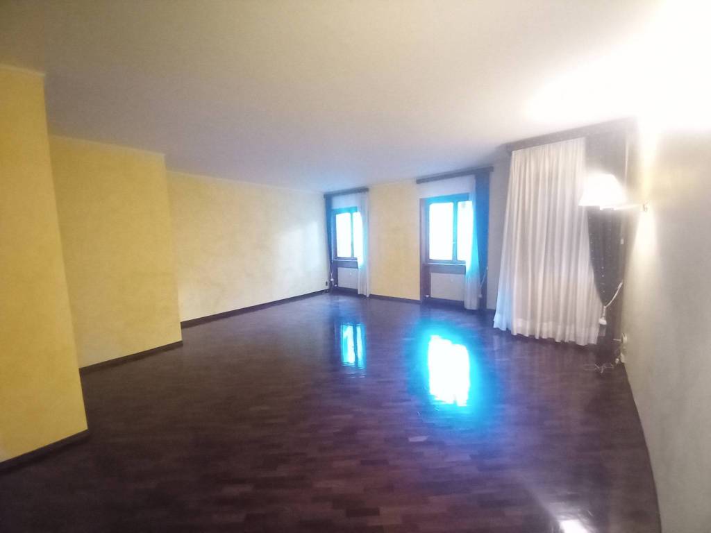 Appartamento a Merate in Viale Carlo Cornaggia, 15 - Foto 5
