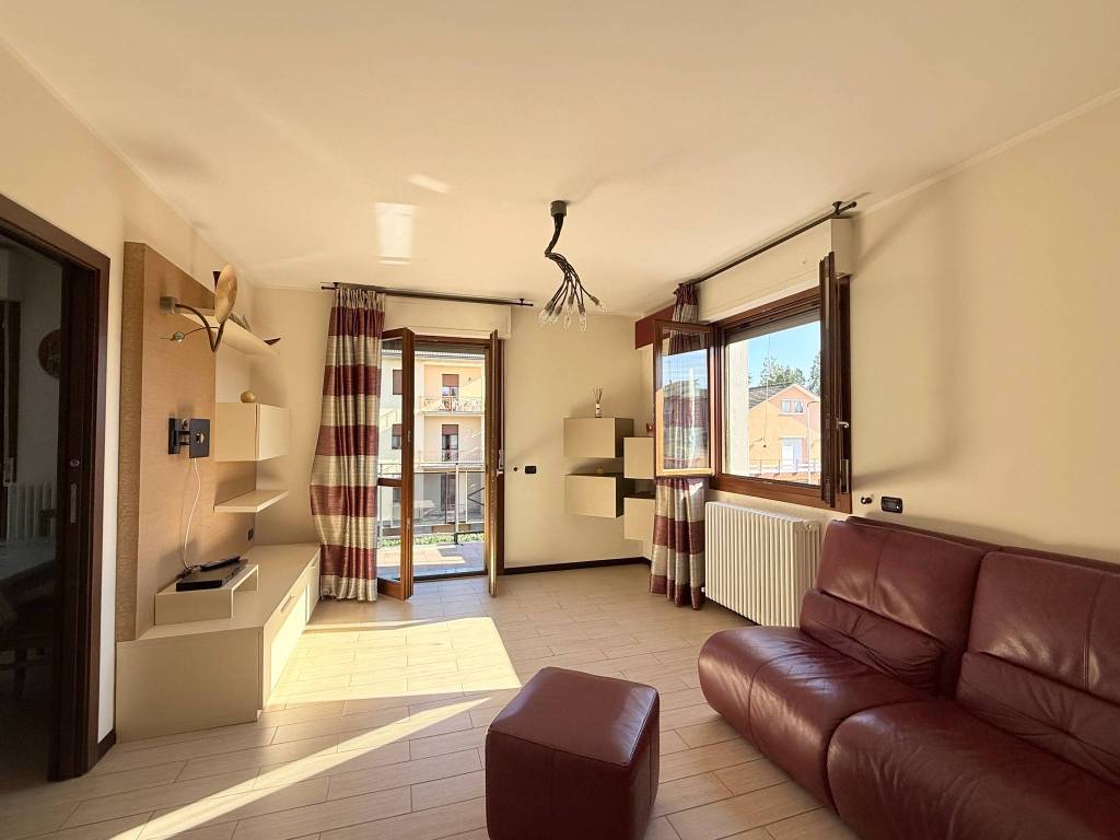 Appartamento a Voghera in Strada Bobbio - Foto 4