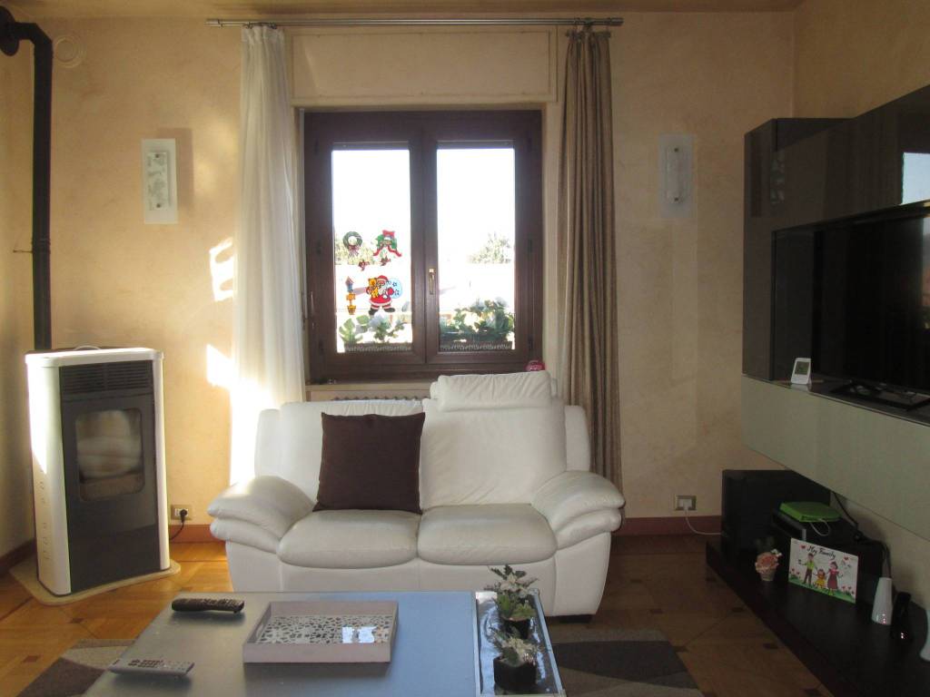 Appartamento a Borgo san dalmazzo in Via Ambovo, 27 - Foto 5