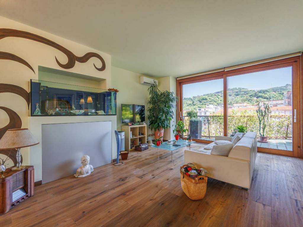 Attico / mansarda a Torino in Via Chiabrera - Foto 2