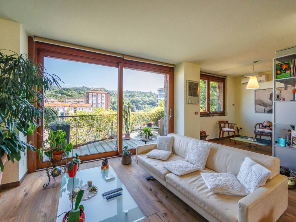 Attico / mansarda a Torino in Via Chiabrera - Foto 3