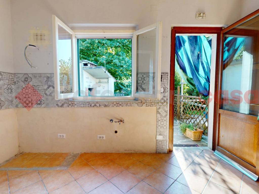 Villa a Coreglia antelminelli in località Ferchia, 130/B - Foto 3