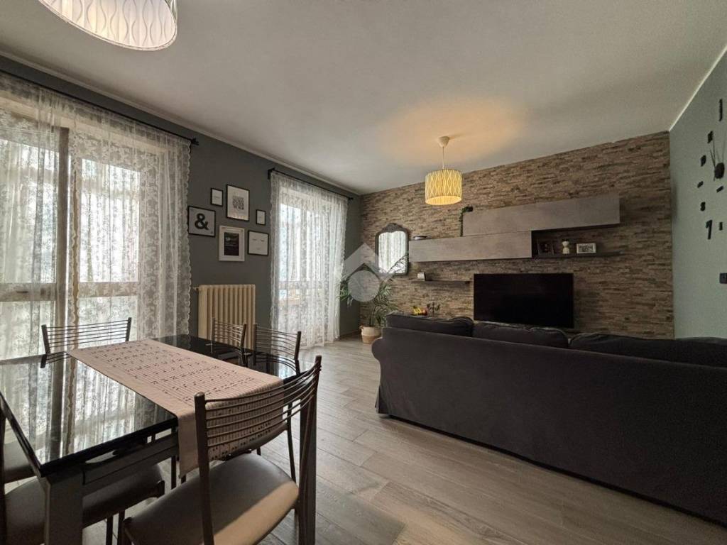 Appartamento a None in Via stupinigi, 26 - Foto 2