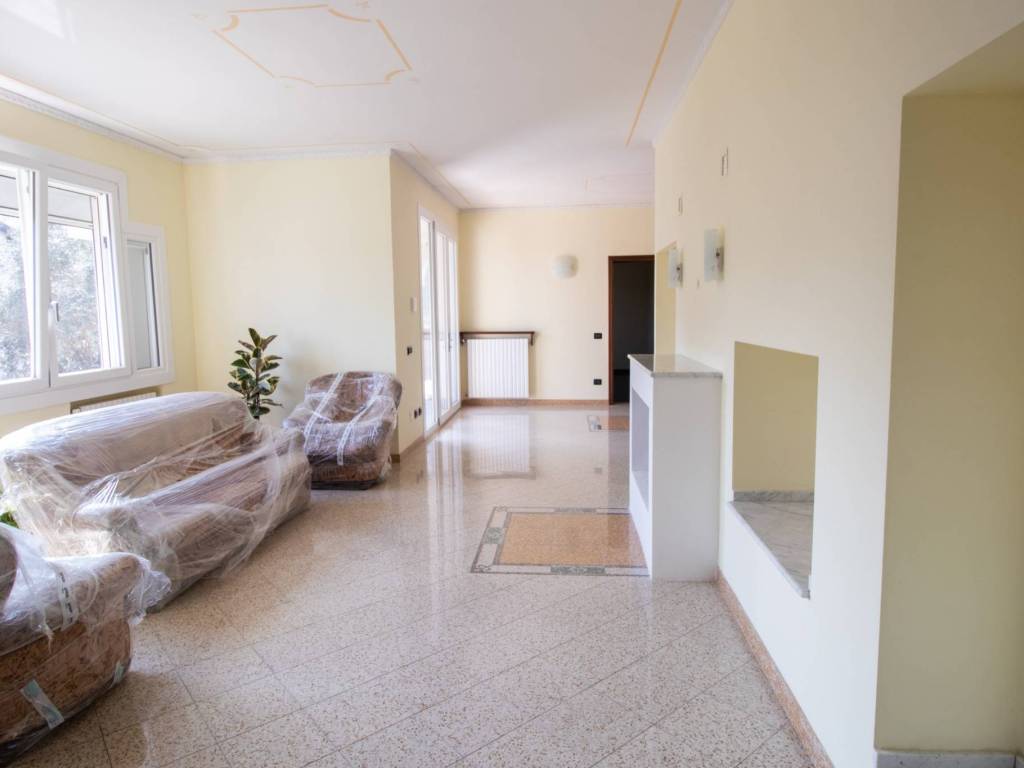 Villa a Casalgrande in Via Statutaria, 167 - Foto 4