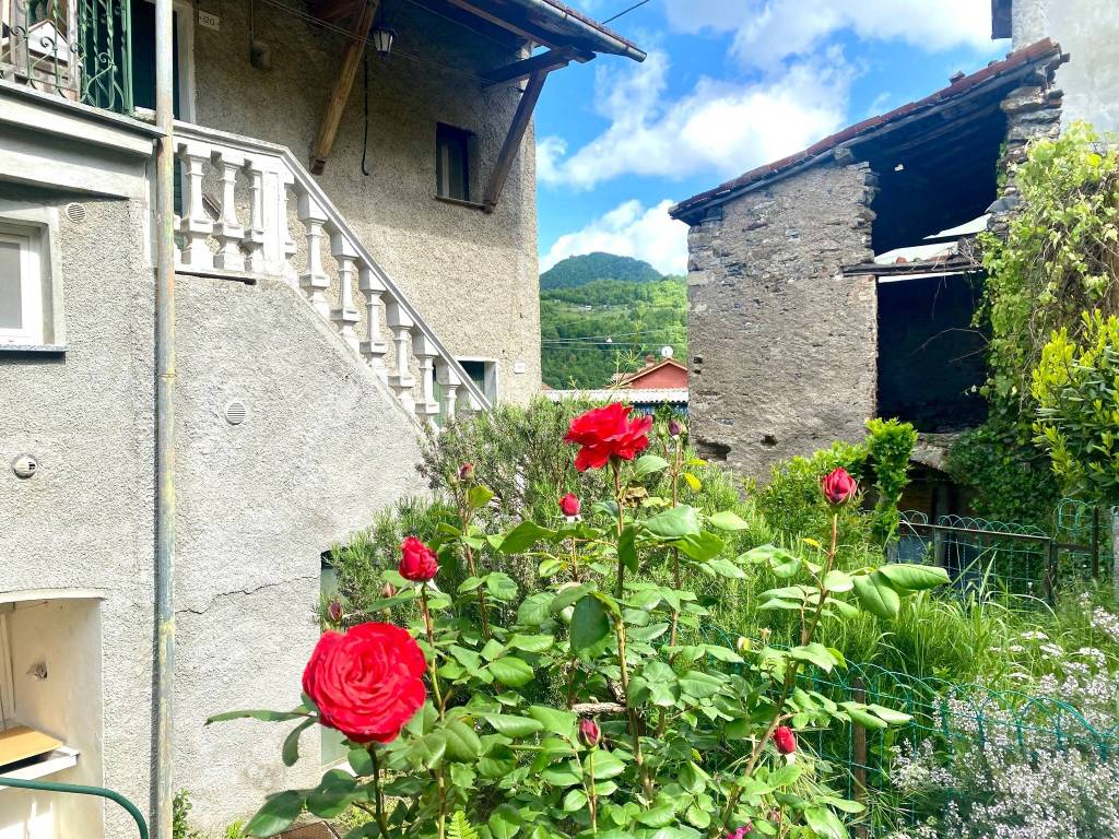 Casa indipendente a Ronco scrivia in Frazione Pietrafraccia, 149 - Foto 3