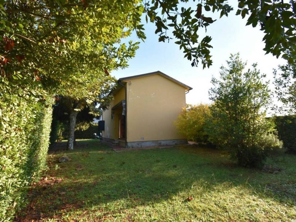 Villa a Forte dei marmi in Via Antonio Gramsci - Foto 3