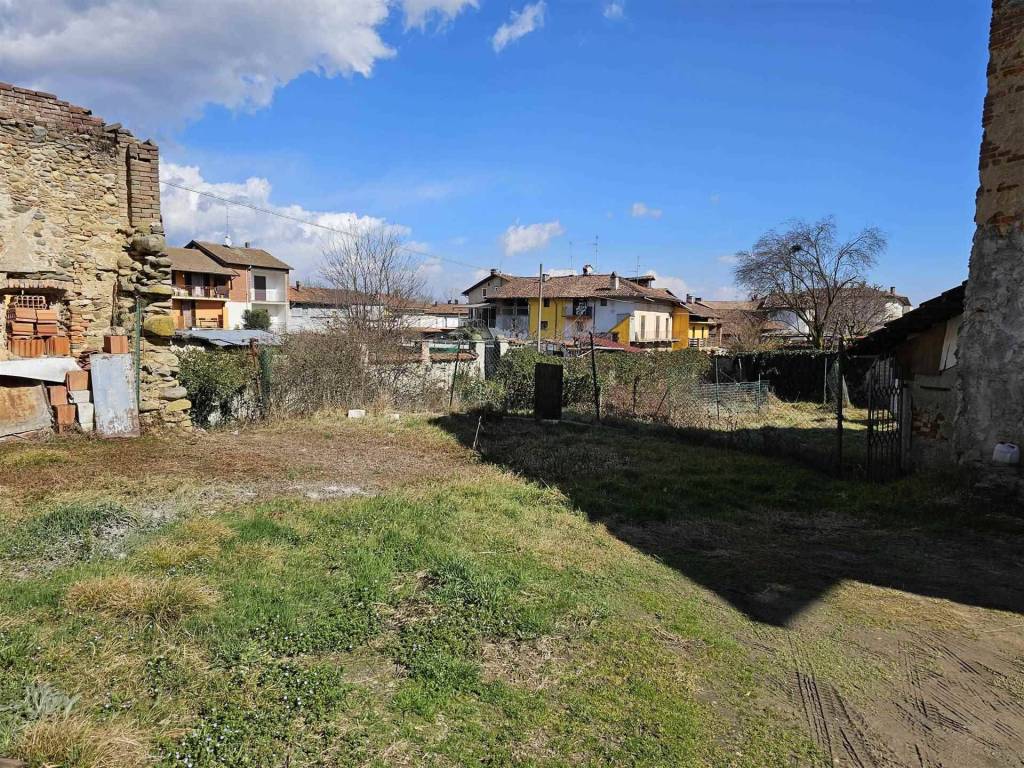 Casa indipendente a Mongrando in Via Martiri della libertà - Foto 3