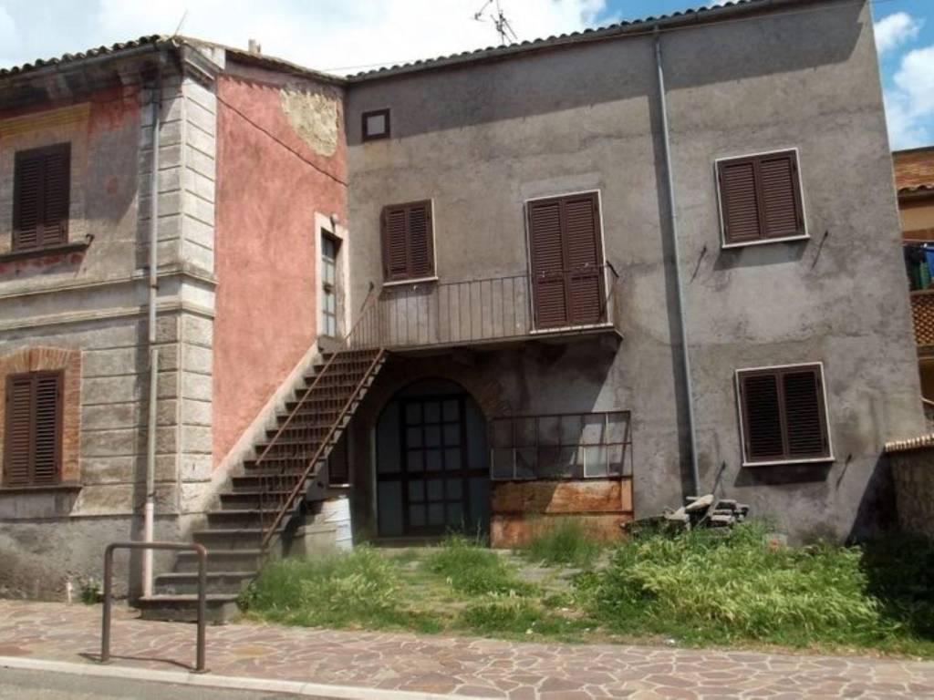 Casa indipendente a Bagnoregio in Via teverina vetriolo s.n.c - Foto 3