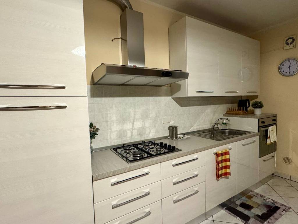 Appartamento a Prato in Via Filippo Strozzi - Foto 2