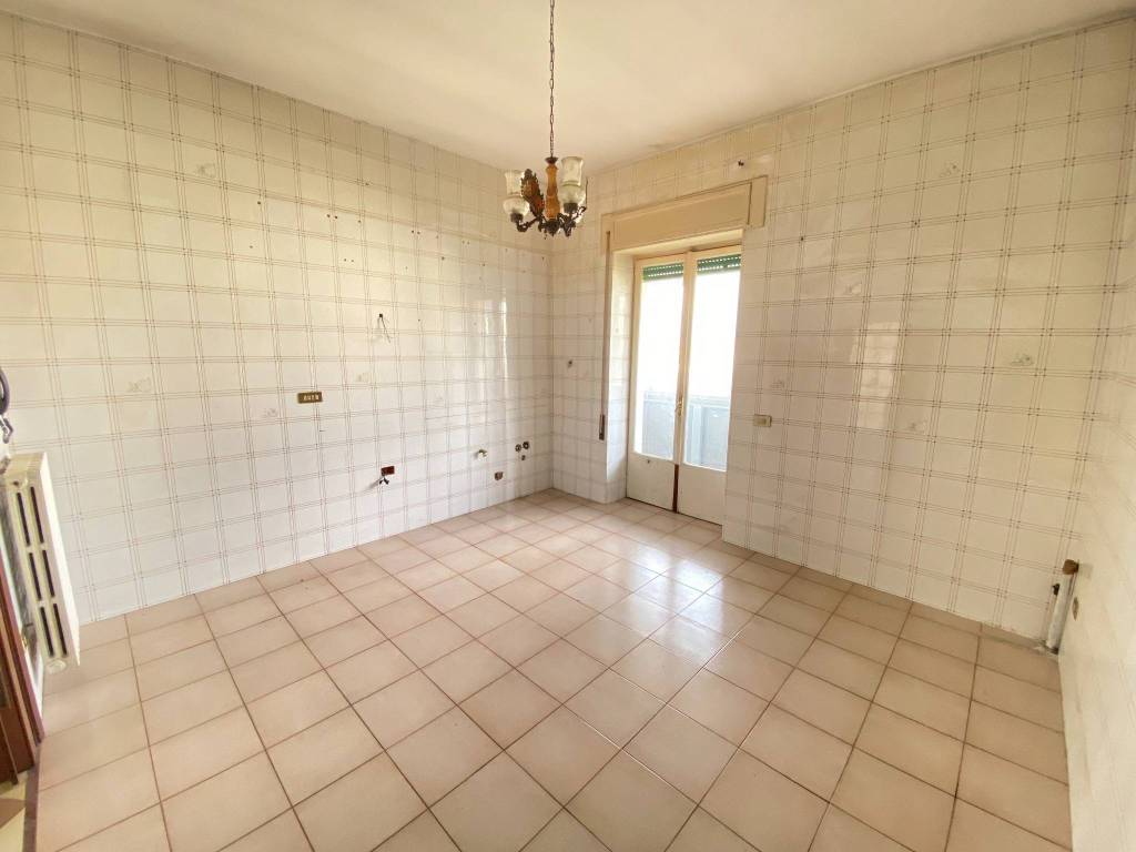 Appartamento a Santa maria capua vetere in Via Merano - Foto 5