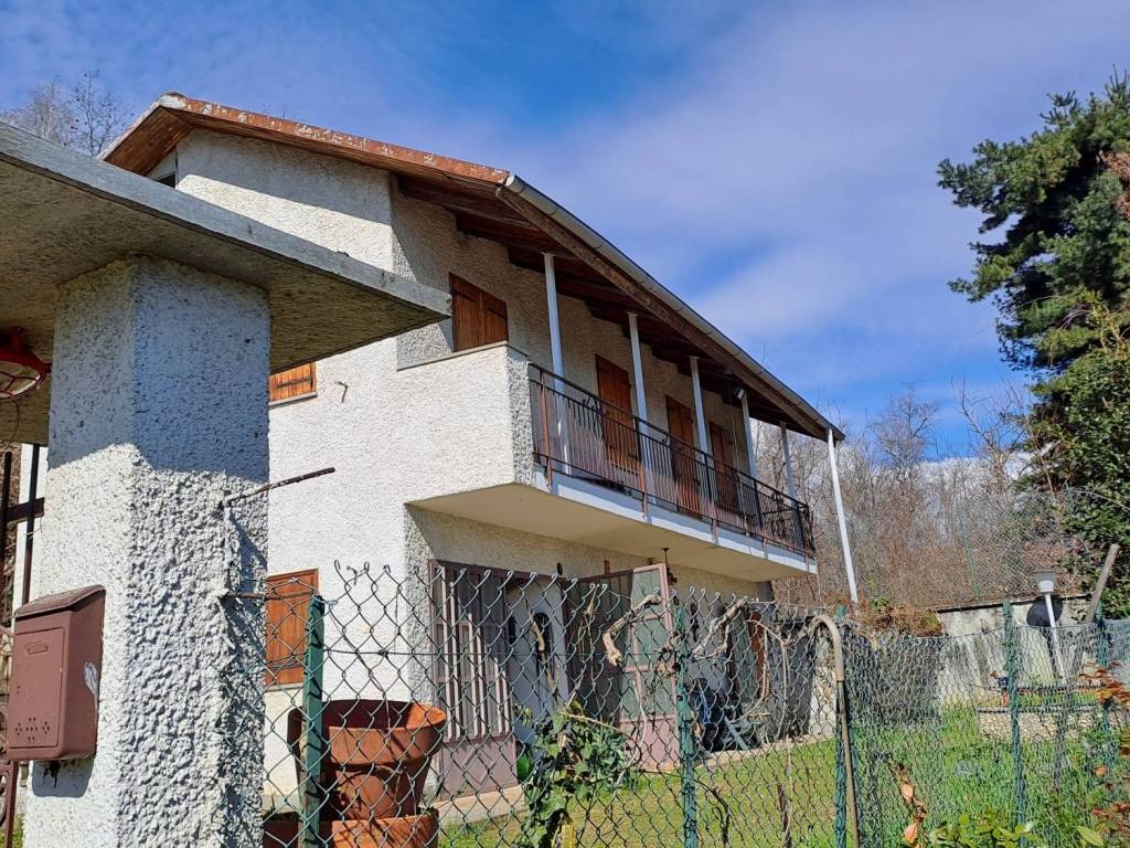 Rustico / casale a Bagnolo piemonte - Foto 3