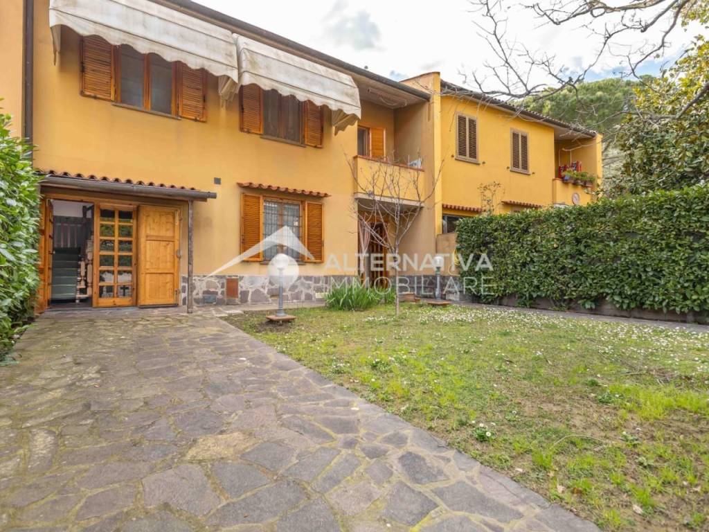Villetta a schiera a Calci in Via Calcesana, - Foto 2