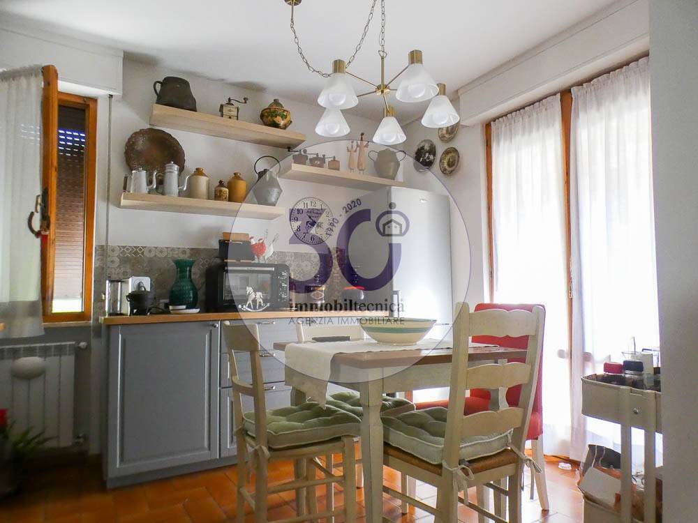 Appartamento a Arezzo in Trento Trieste - Foto 2