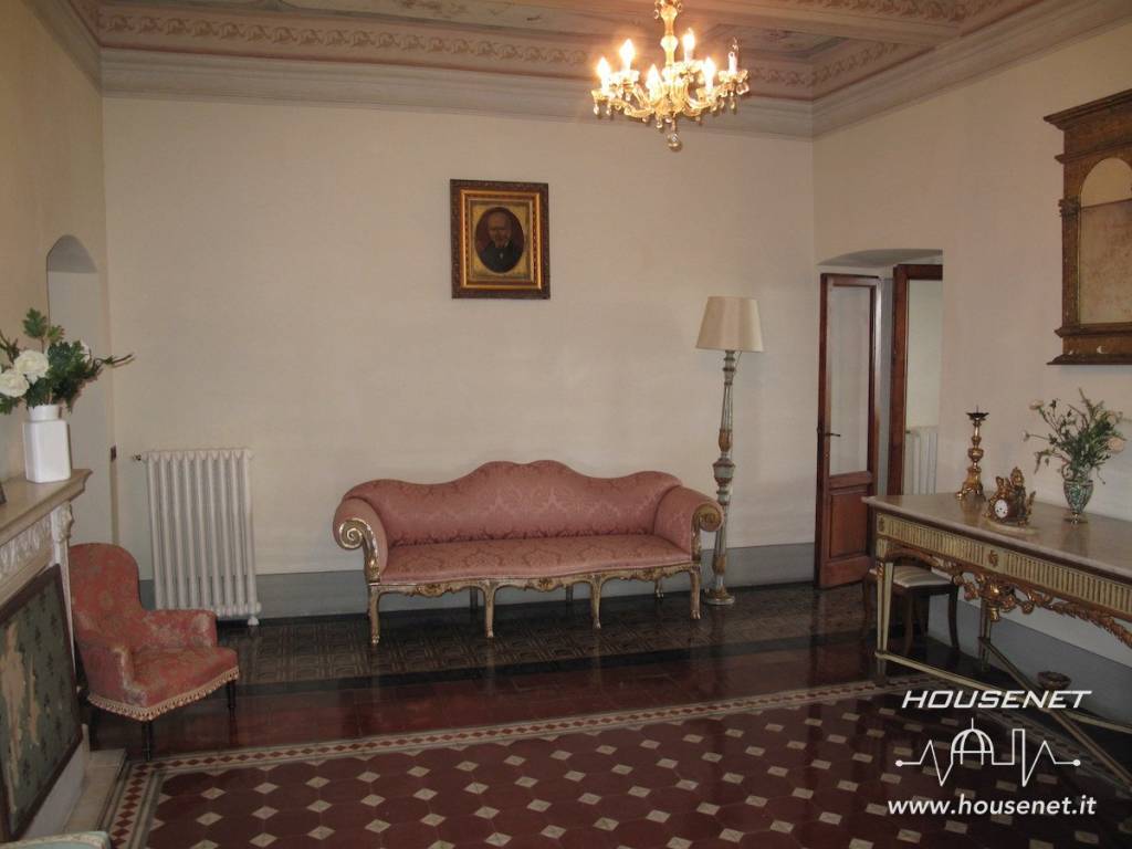 Villa a Poggio a caiano in Via Petraia - Foto 3
