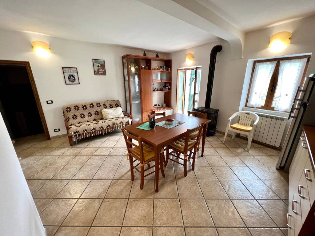 Casa indipendente a Sesta godano in Via della Colla - Foto 3